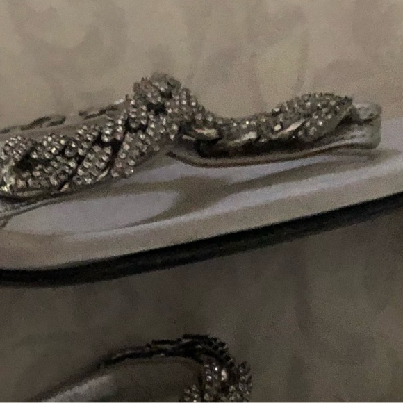 St. John size 10 silver rhinestone kitten heel w/ silver wore 1-2x - Picture 6 of 11